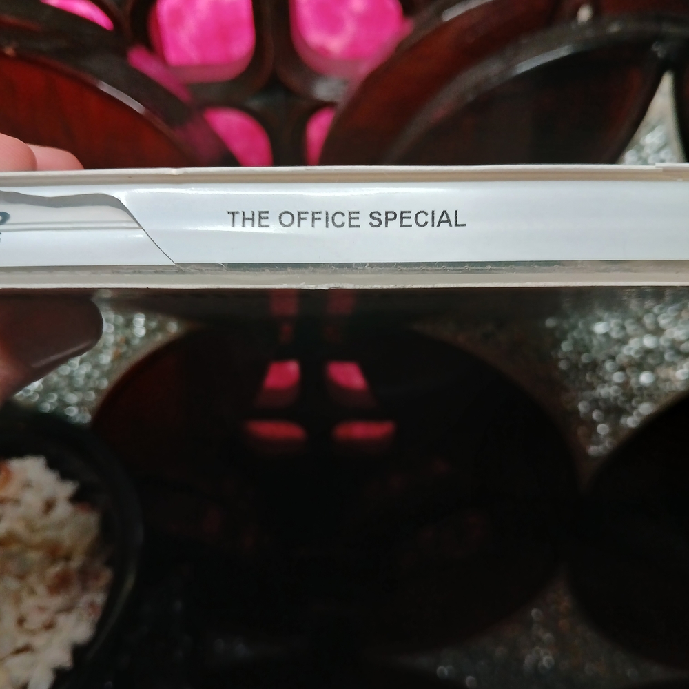 The Office Special DVD NEW with COVER BOX sealed UK Funny Satire Comedy - Picture 2 of 5